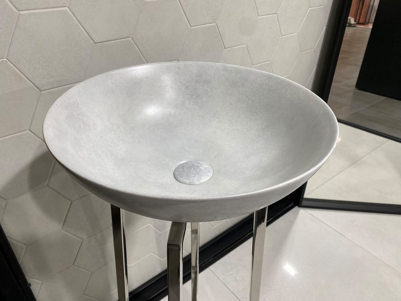 Magnet Frozen-Lap